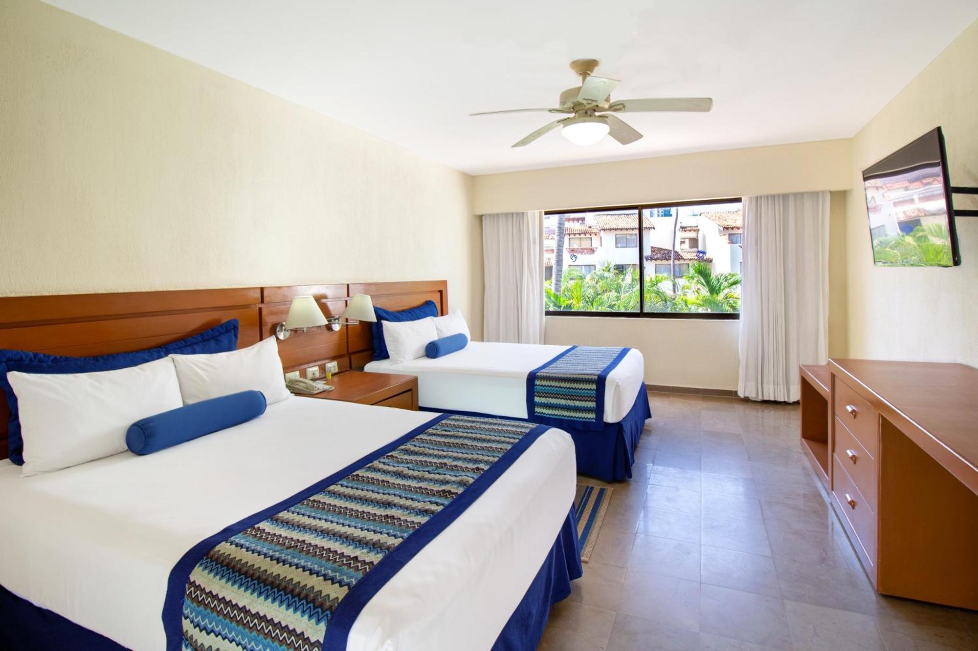 Plaza Pelicanos Grand Beach Resort All Inclusive Puerto Vallarta Eksteriør billede