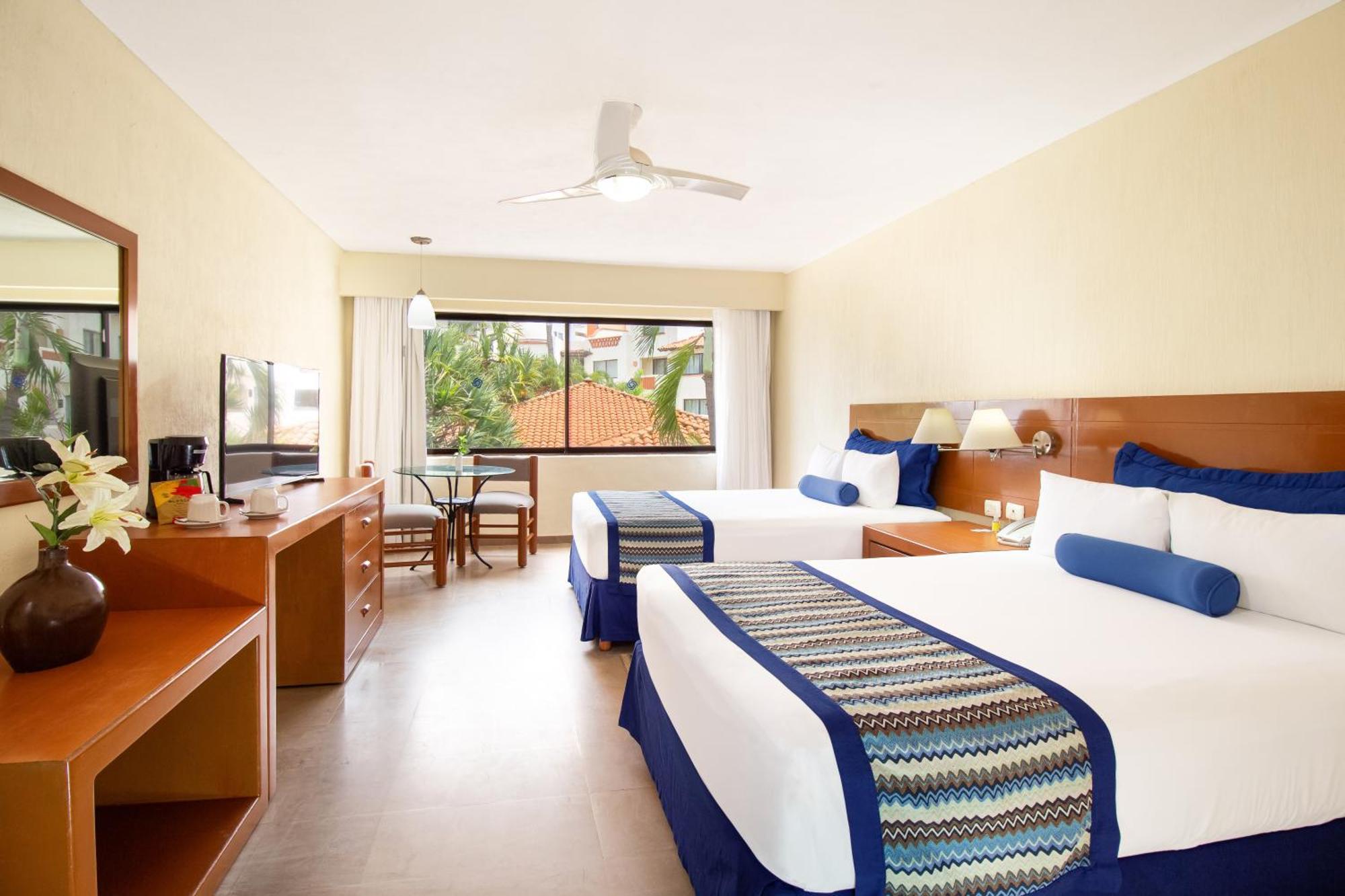 Plaza Pelicanos Grand Beach Resort All Inclusive Puerto Vallarta Eksteriør billede