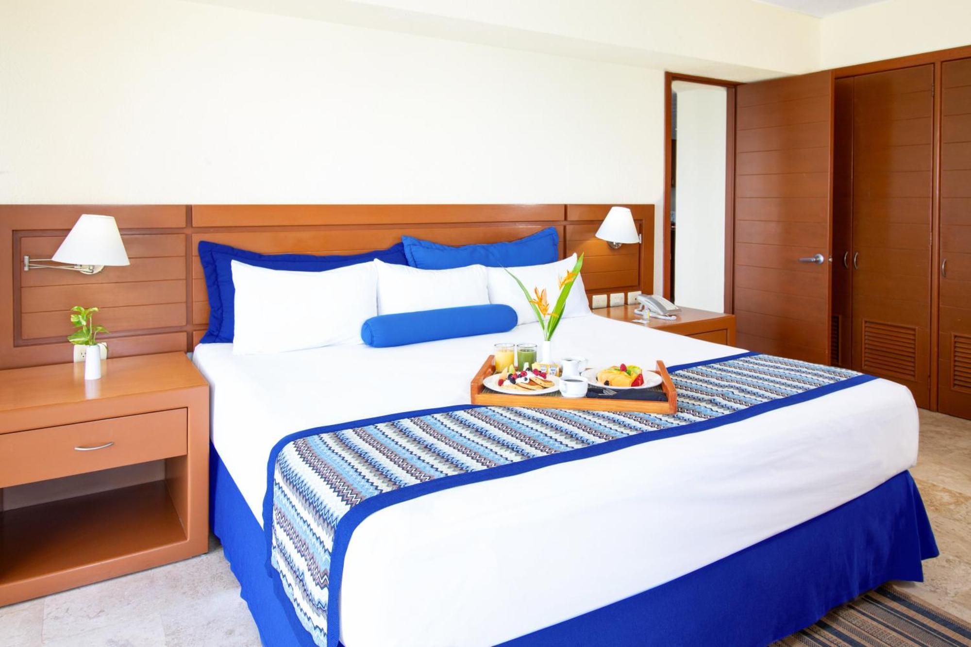 Plaza Pelicanos Grand Beach Resort All Inclusive Puerto Vallarta Eksteriør billede