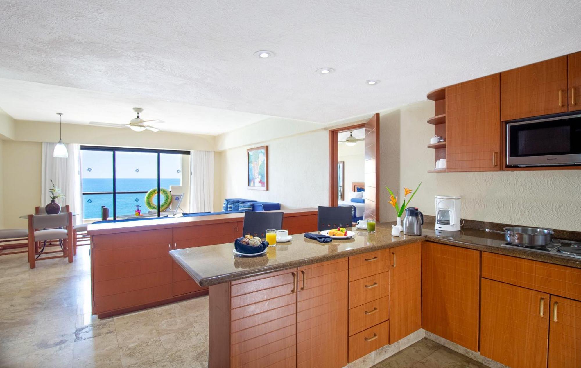 Plaza Pelicanos Grand Beach Resort All Inclusive Puerto Vallarta Eksteriør billede