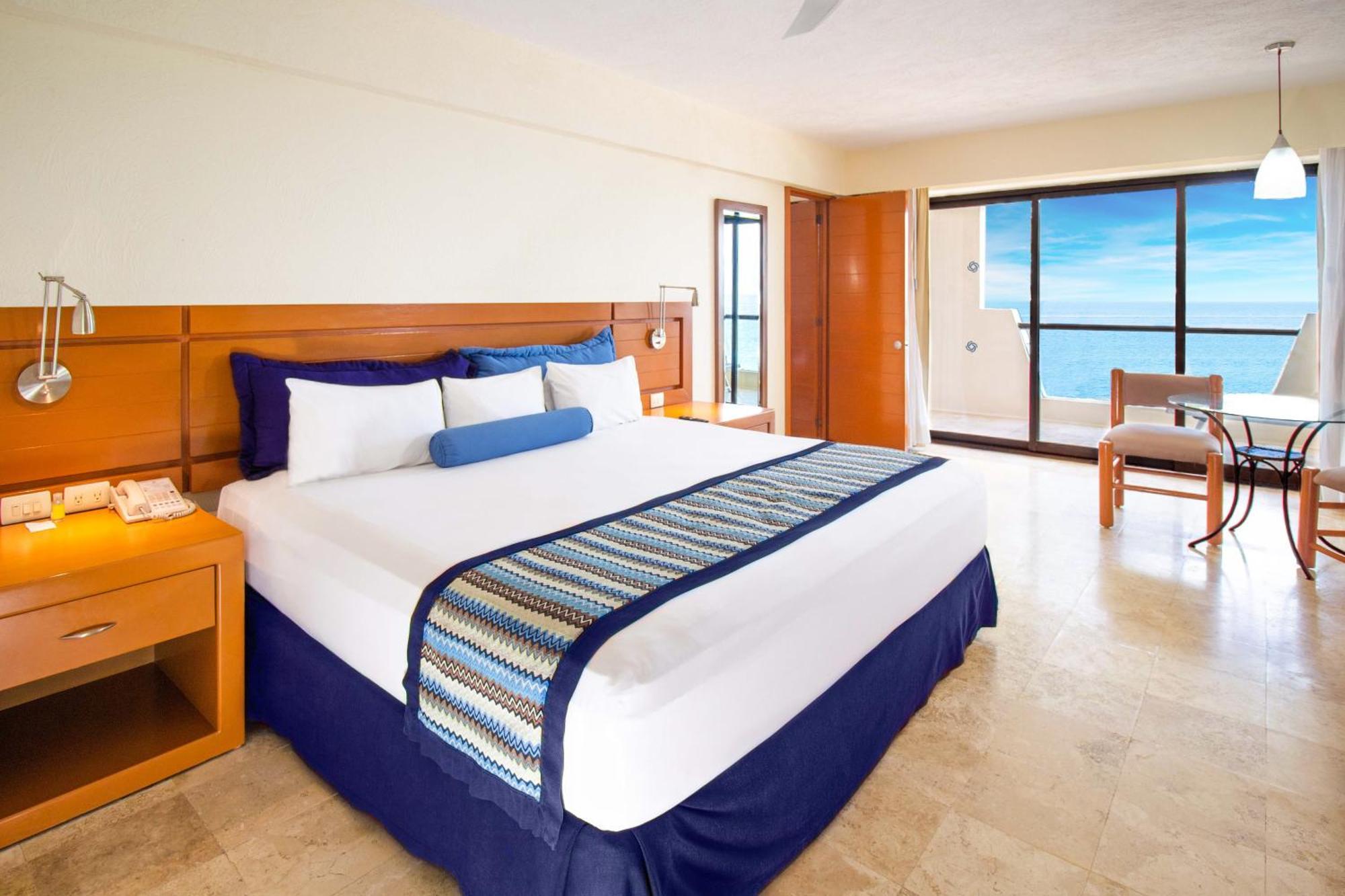 Plaza Pelicanos Grand Beach Resort All Inclusive Puerto Vallarta Eksteriør billede