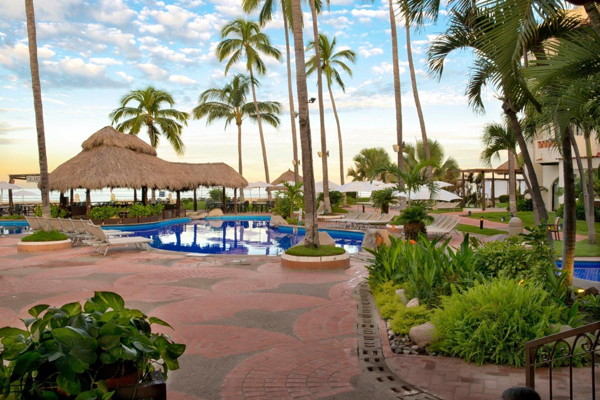 Plaza Pelicanos Grand Beach Resort All Inclusive Puerto Vallarta Eksteriør billede